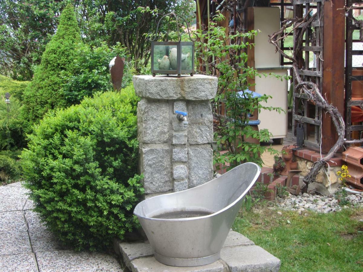 Anna'S Home - Ferienwohnungen Ratsch an der Weinstraße Eksteriør bilde
